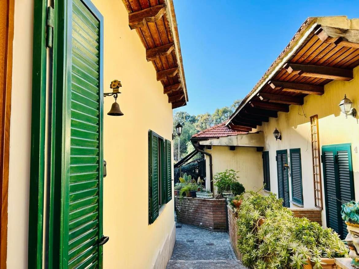 Borgo Monteverde In *